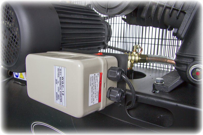 компрессор поршневой масляный foxweld aeromax 420/100 фото от интернет магазина Пневмоснаб